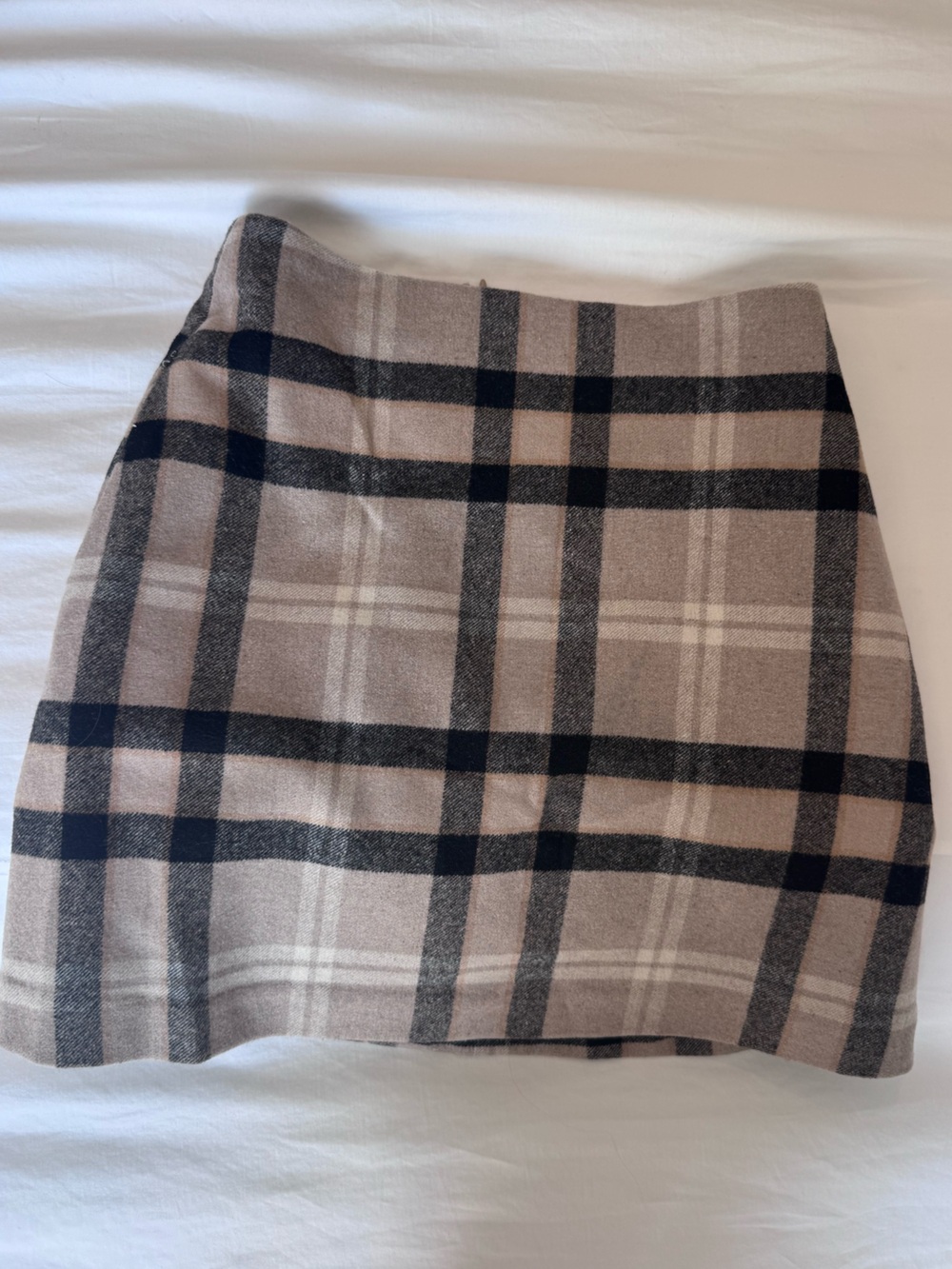 Wilfred Plaid Mini Skirt in Taupe and Black